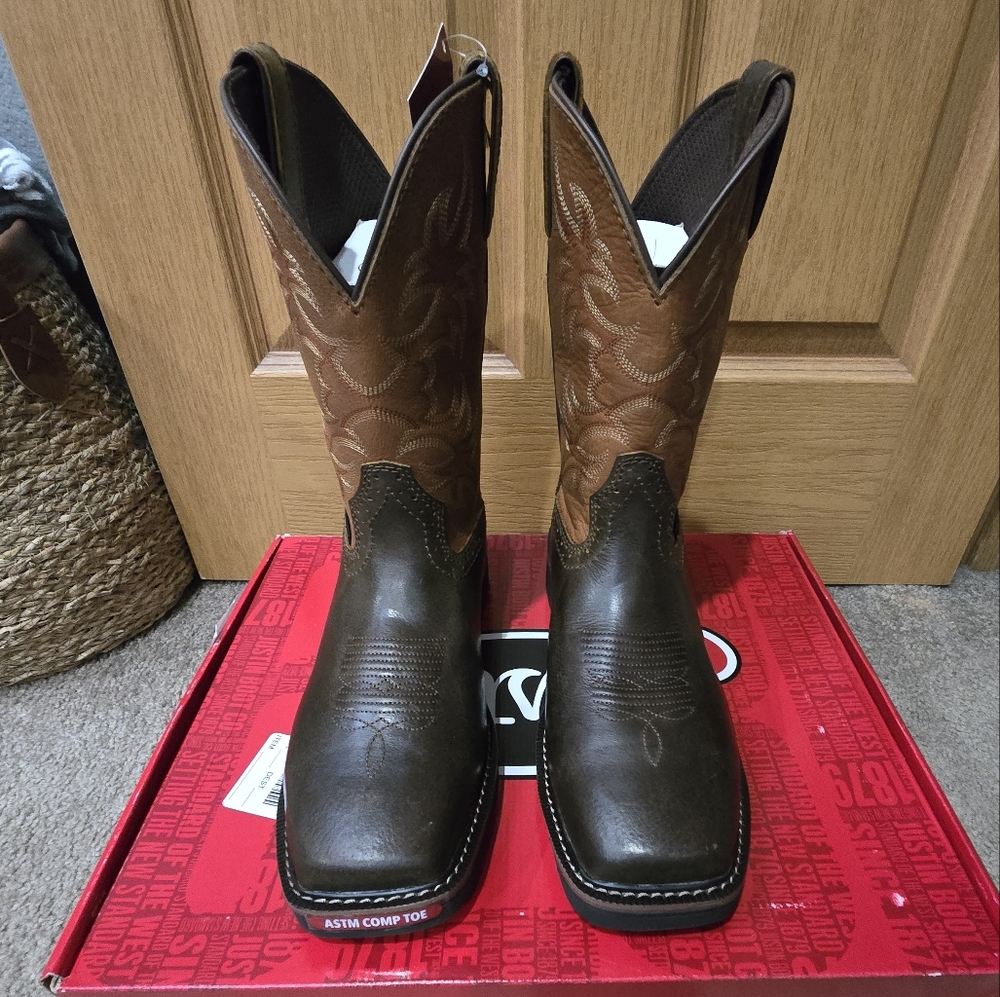 Justin boots square toe 8.5D STEEL TOE (new in a box)